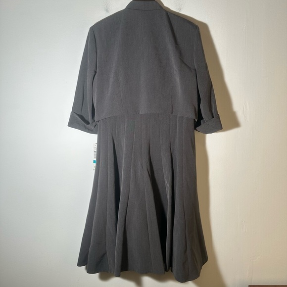 NWT Elegant Gray Women's Dress with Jacket - Picture 7 of 7